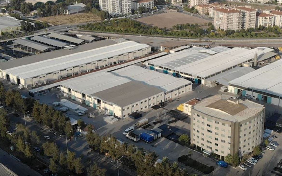 EGEPLAST YÖNETİM BİNASI